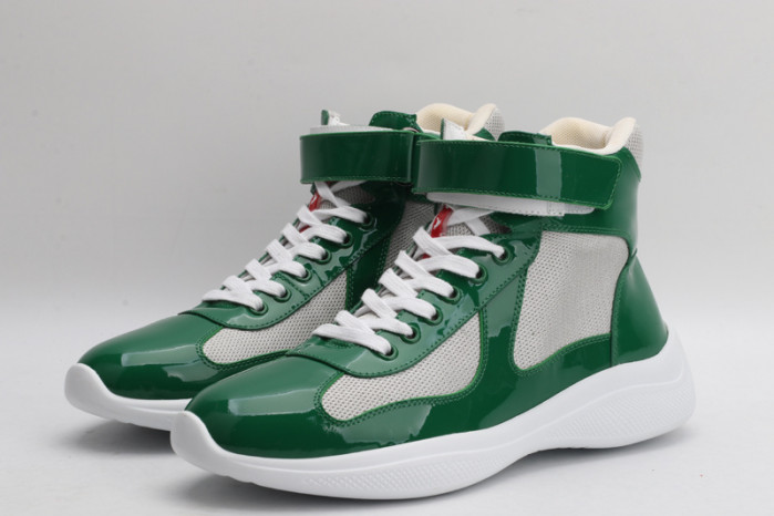 pra*a sneaker p018