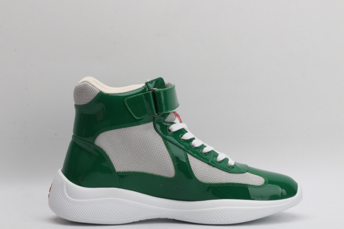 pra*a sneaker p018