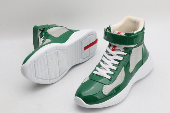 pra*a sneaker p018