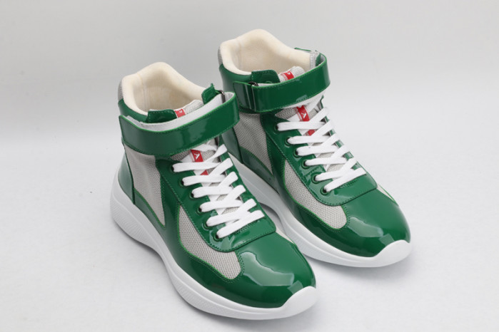 pra*a sneaker p018
