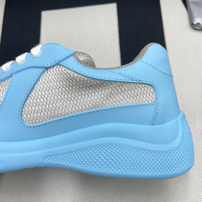 pra*a sneaker p073