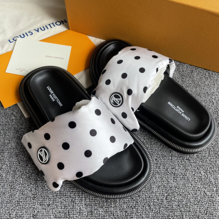 l0vt sneakers