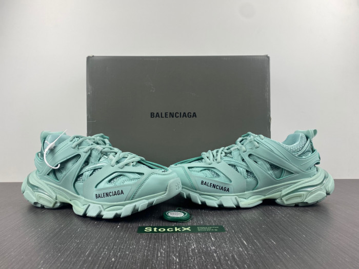 Ba*len*cia*ga track w2la2 4010