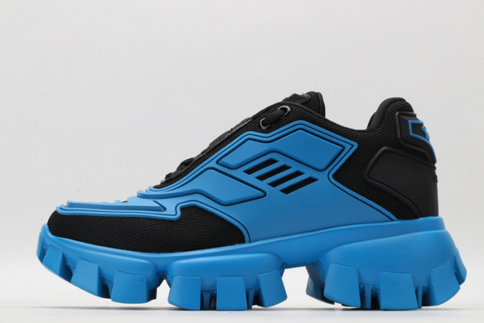 pra*a sneaker p022