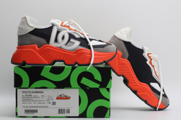 d&g sneakaer d007