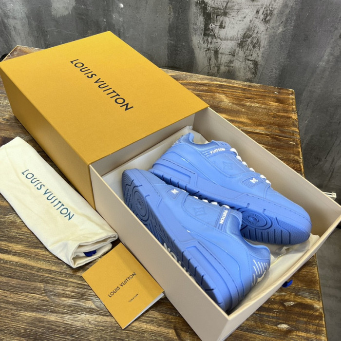 l0vt sneakers