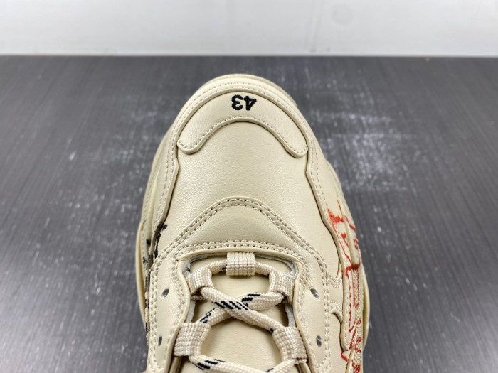 Ba*len*cia*ga triple s sneaker