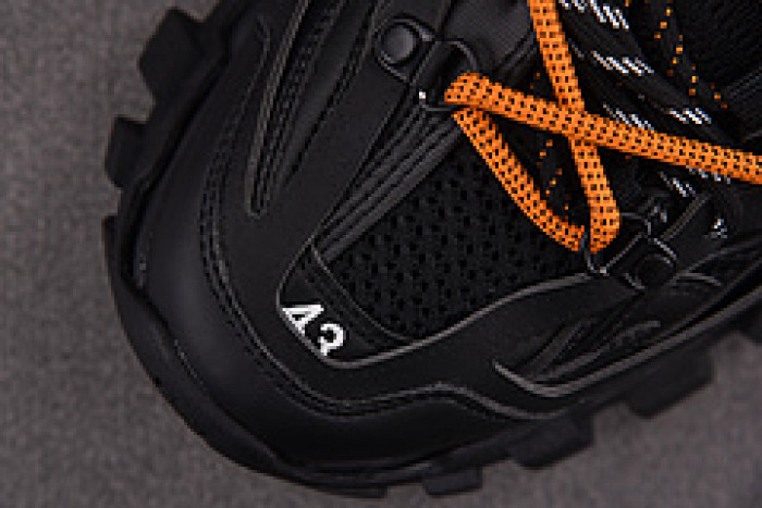 Ba*len*cia*ga TRACK 800592 WTRHK 1000