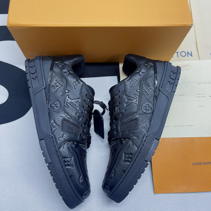 l0vt sneakers