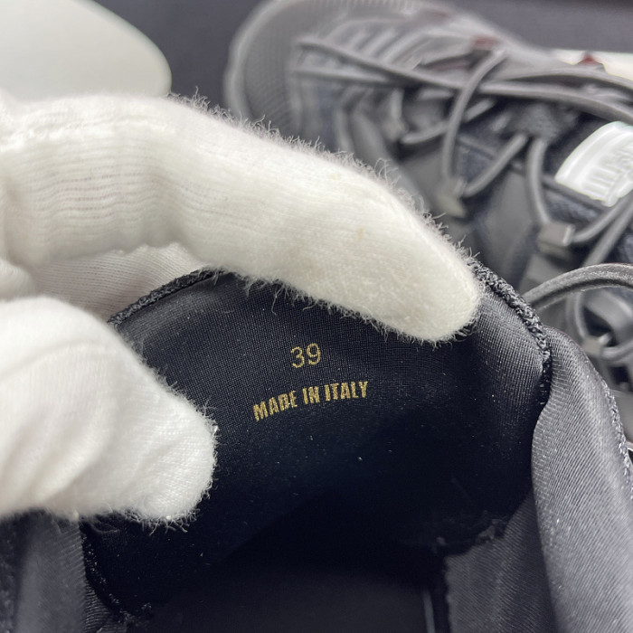 versace sneaker