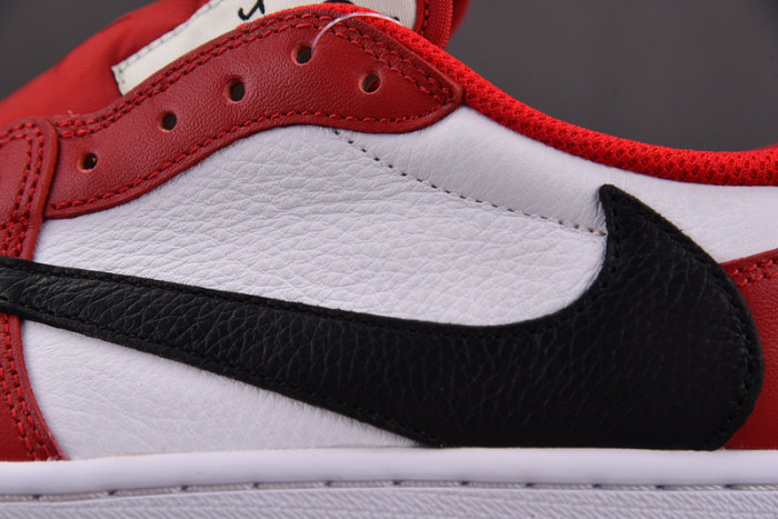 Travis Scott x Air Jordan Chicago DM7866-101