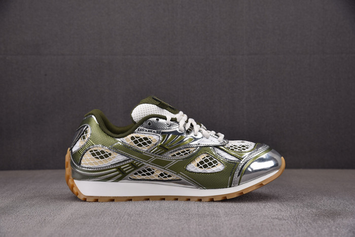 Bo*te*ga Ve*ne*ta BV038