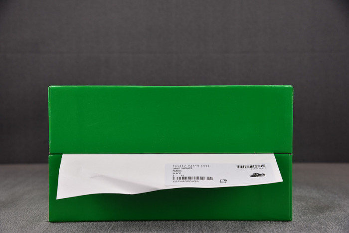 Bo*te*ga Ve*ne*ta BV042