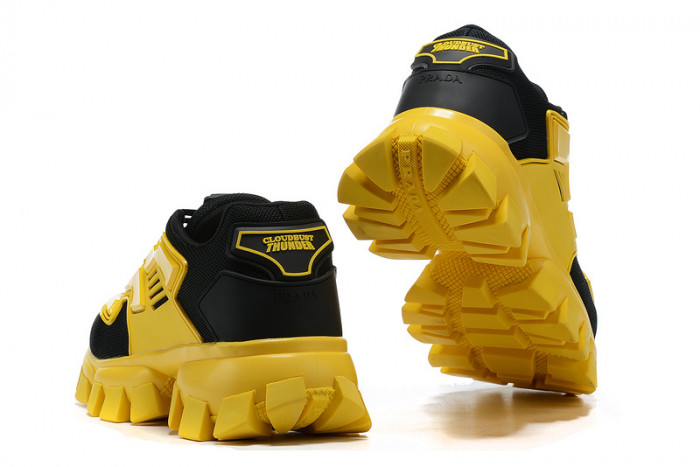 pra*a sneaker p002
