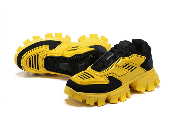 pra*a sneaker p002