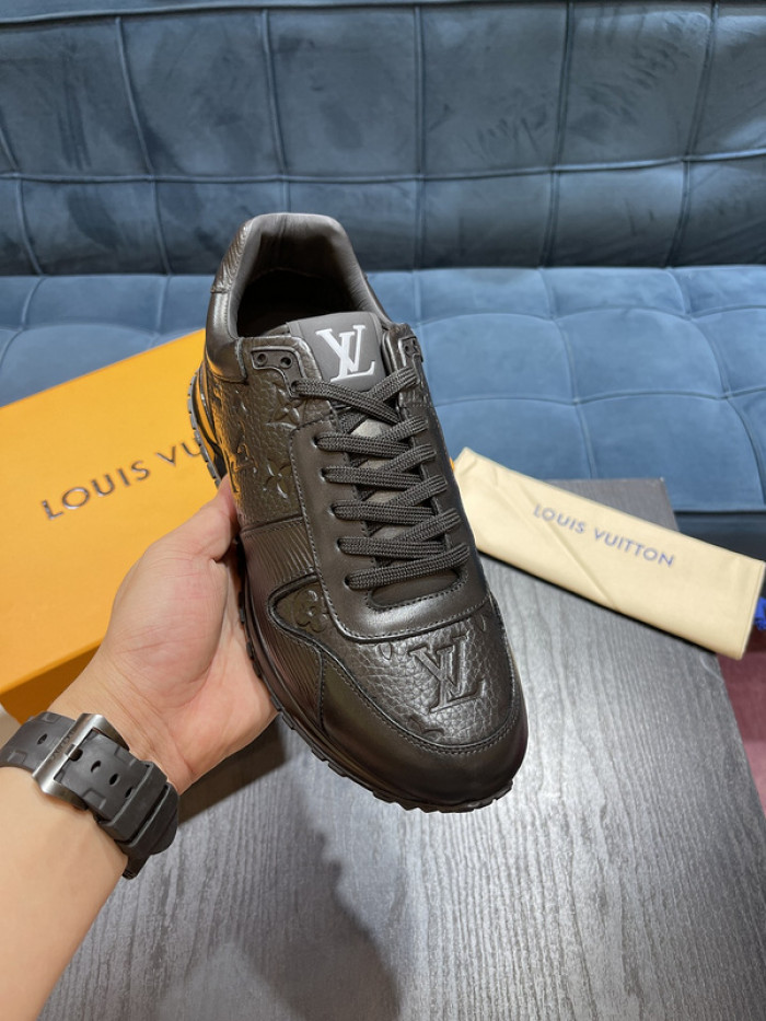 l0vt sneakers