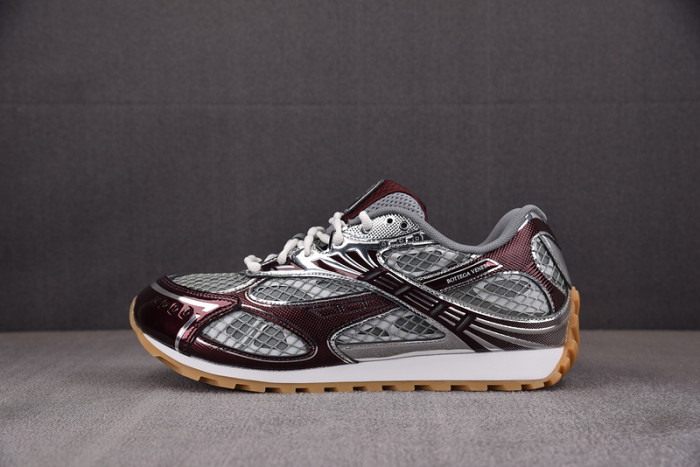 Bo*te*ga Ve*ne*ta BV043