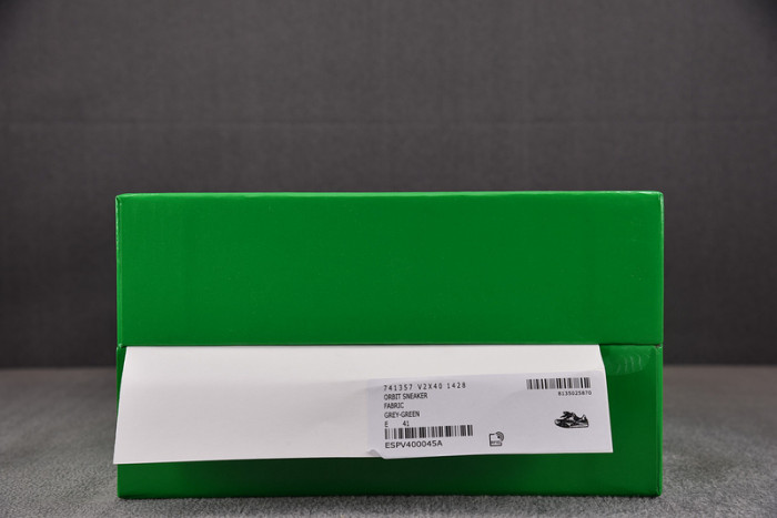 Bo*te*ga Ve*ne*ta BV045