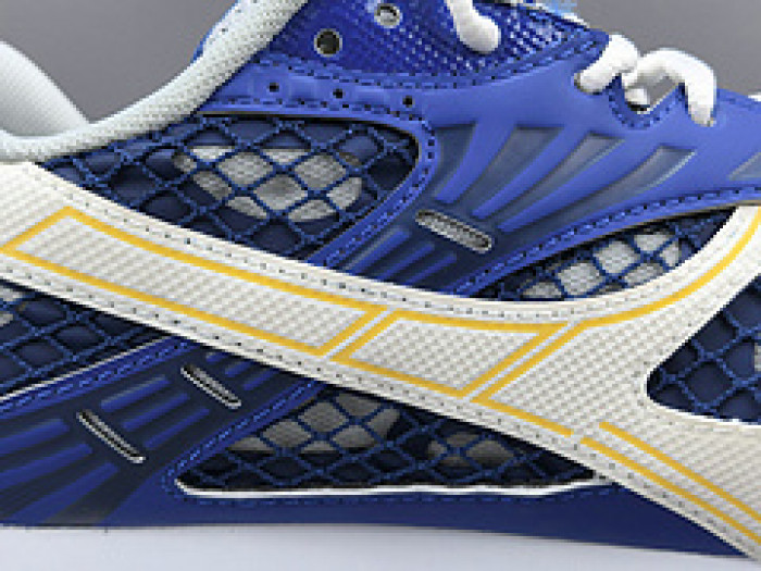 Bo*te*ga Ve*ne*ta BV051