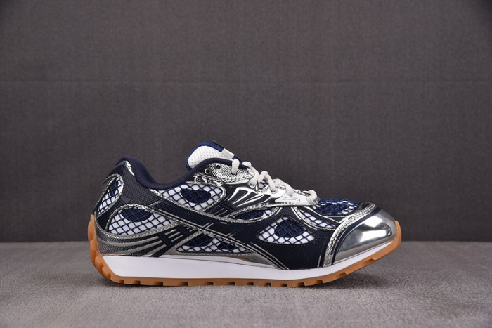 Bo*te*ga Ve*ne*ta BV059