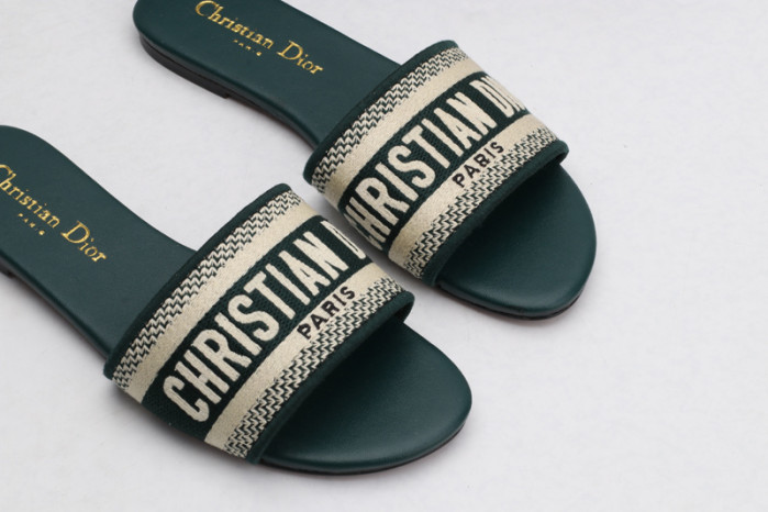 D*or slides g6570