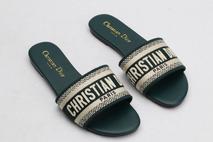 D*or slides g6570