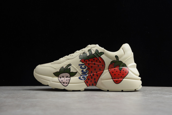 g*u*i ace embroidered low-top sneaker e2282