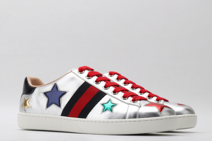 g*u*i ace embroidered low-top sneaker g097