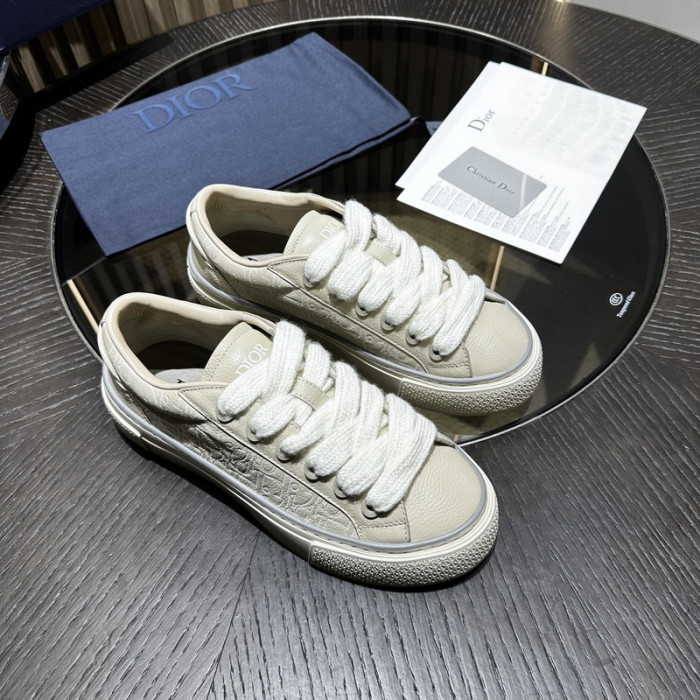 D*0r B33 SNEAKERS D20009