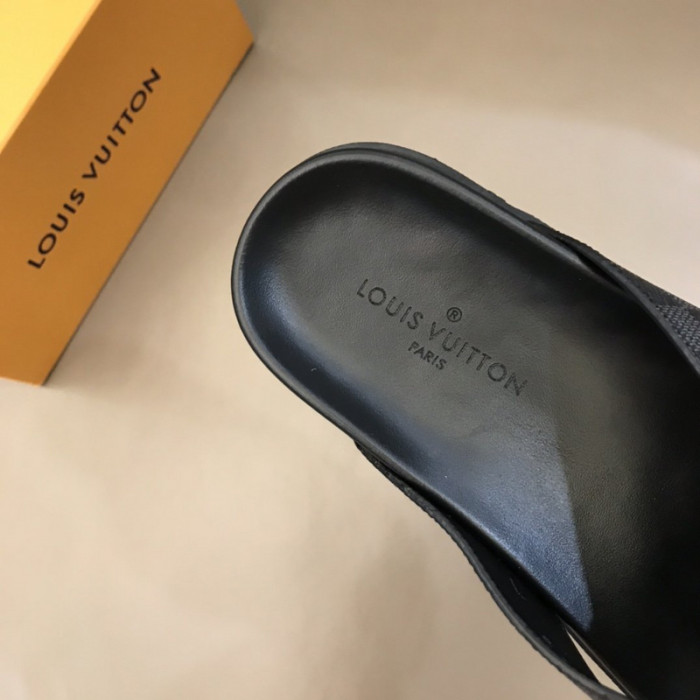 l0vt sneakers