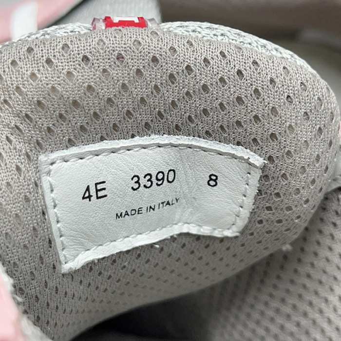 pra*a sneaker p074