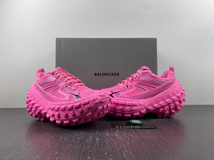 Ba*len*cia*ga defender trainers w2raa 5000