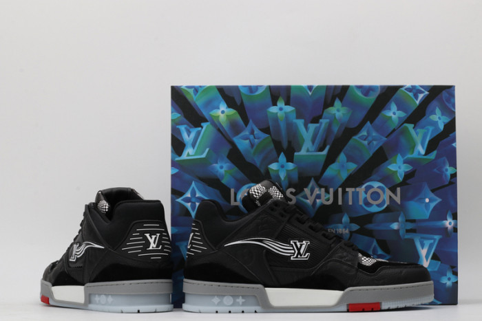 l0vt sneakers