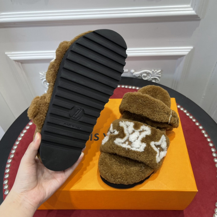 l0vt sneakers