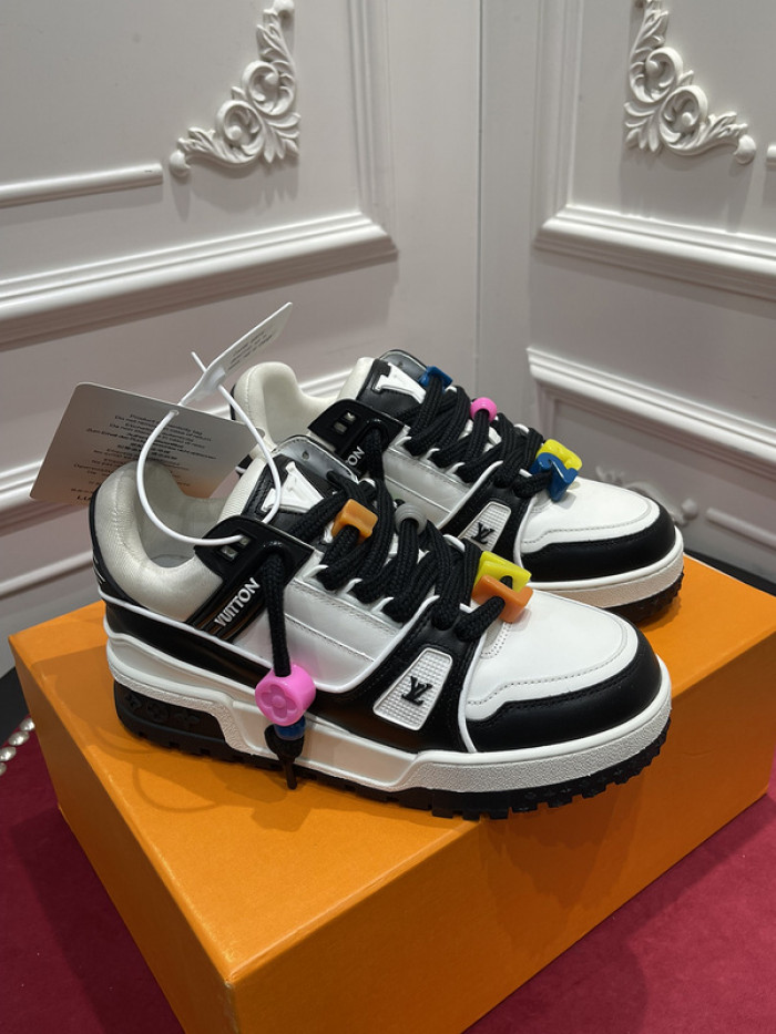 l0vt sneakers