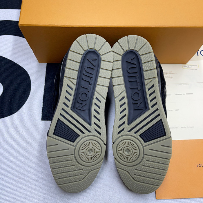 l0vt sneakers