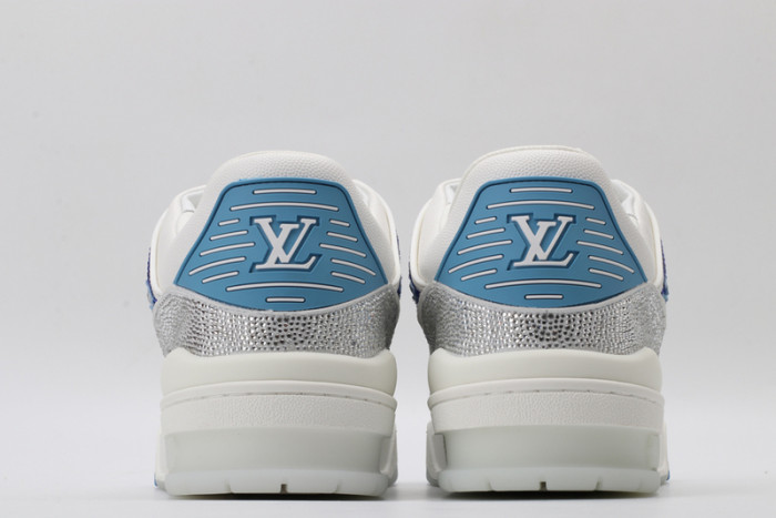 l0vt sneakers