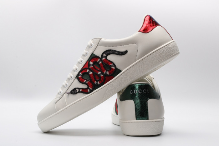 g*u*i ace embroidered low-top sneaker e2306