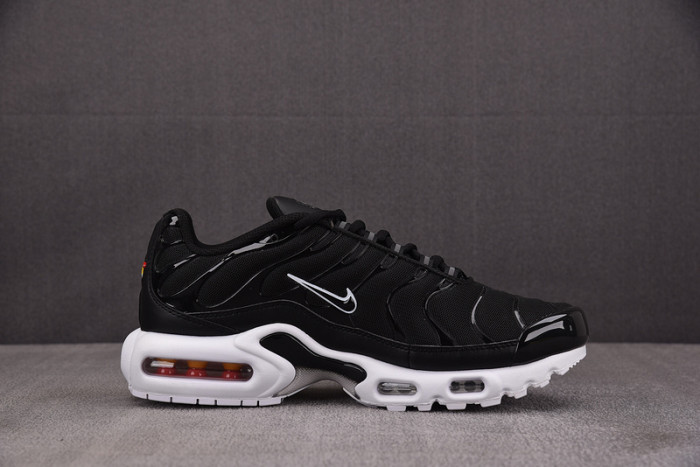Nike Air Max Plus Black Womens | DM2362-001