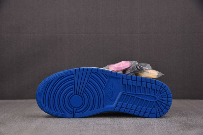 Travis Scott x Air Jordan 1 Low UNION DM7866-111