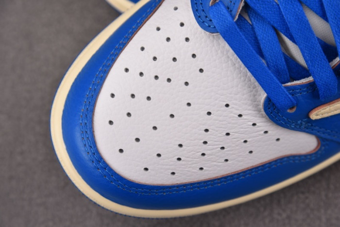 Travis Scott x Air Jordan 1 Low UNION DM7866-111