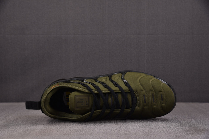 Nike Air Vapormax Plus Rough Green/Dark Russet-Black DQ4688-300