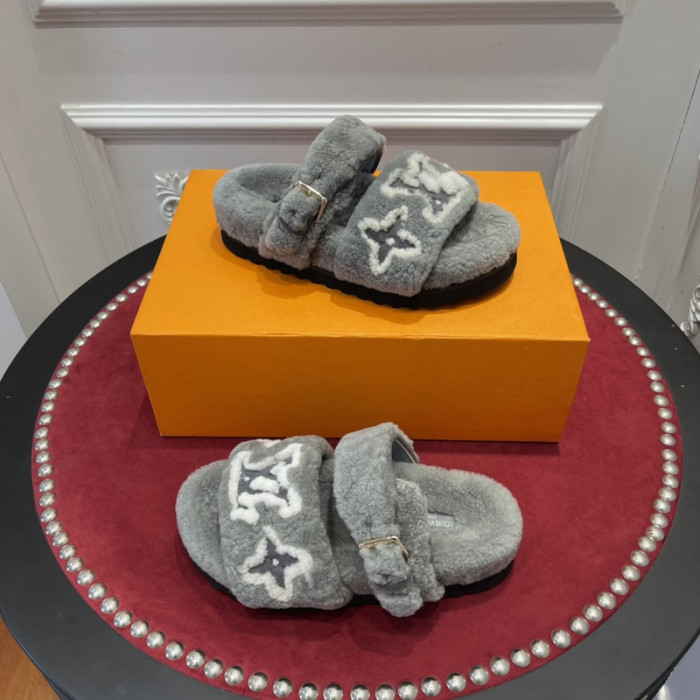 l0vt sneakers