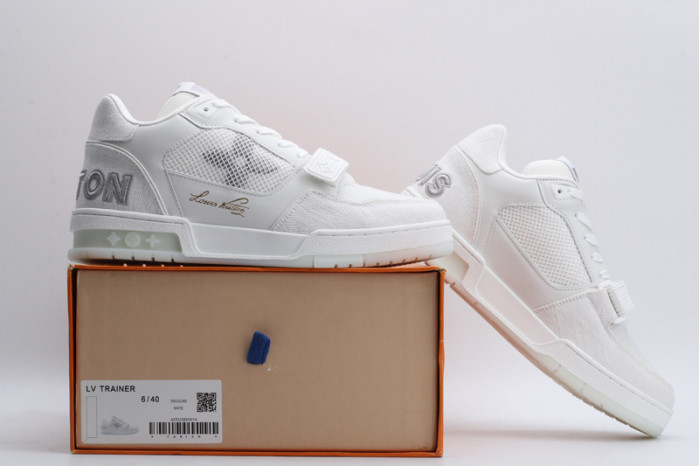 l0vt sneakers