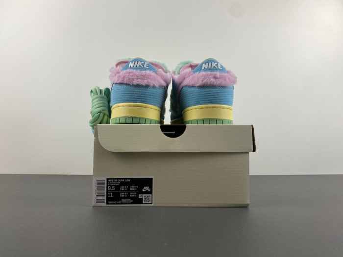 verdy x nike sb dunk low “visty”