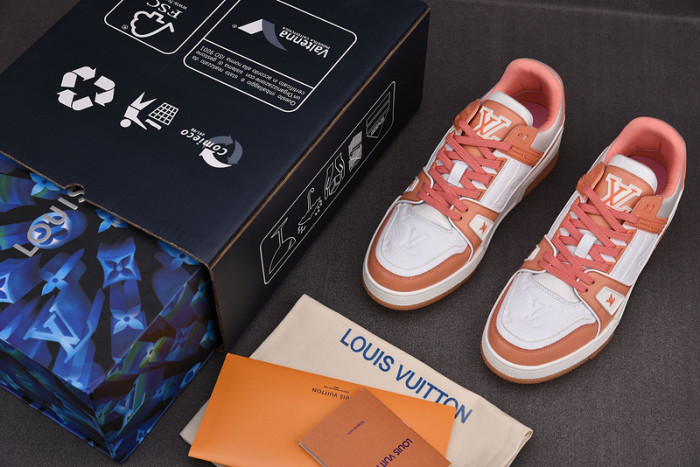 l0vt sneakers