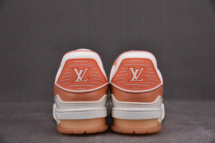 l0vt sneakers