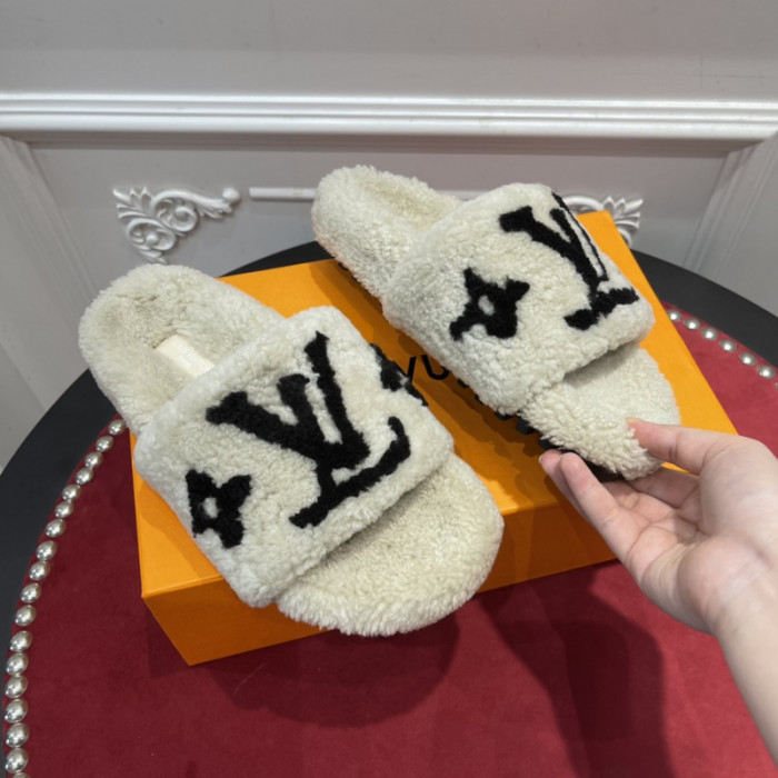 l0vt sneakers