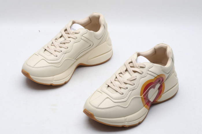 g*u*i ace embroidered low-top sneaker e2295