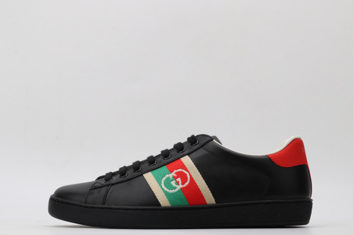 g*u*i ace embroidered low-top sneaker e2322